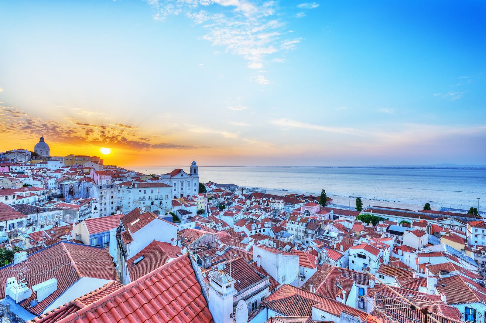 How to open a bank account in Portugal: Top 5 banks