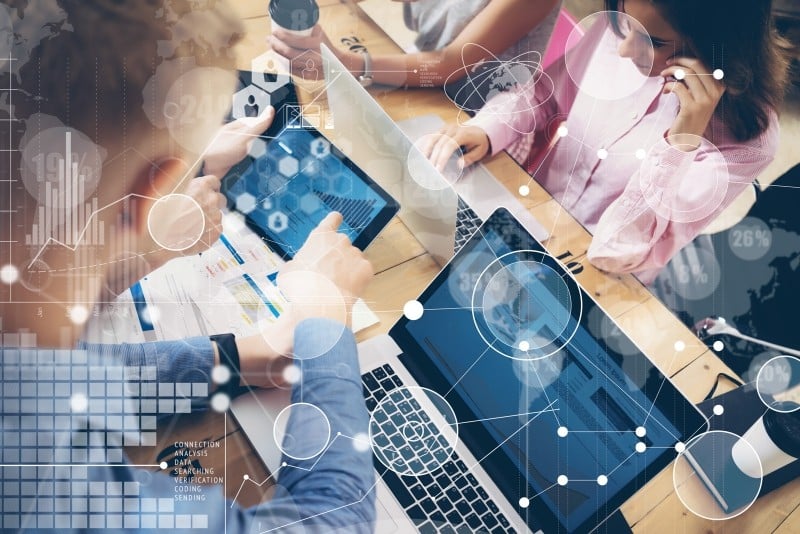 Why you should choose Singapore for  IT business?